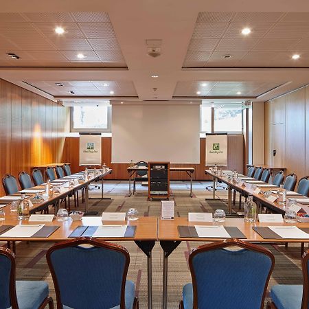 Doubletree By Hilton Paris Bougival Hotel Exterior photo